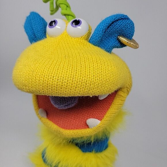 The Puppet Company UK Ringo Knitted Hand Puppet Squeaking Tongue Sockette - Picture 2 of 9